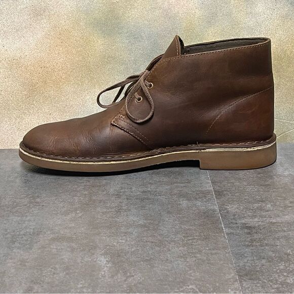 Clarks Classic Leather Brown Chukka Boots Men\'s Size 10M main image 13